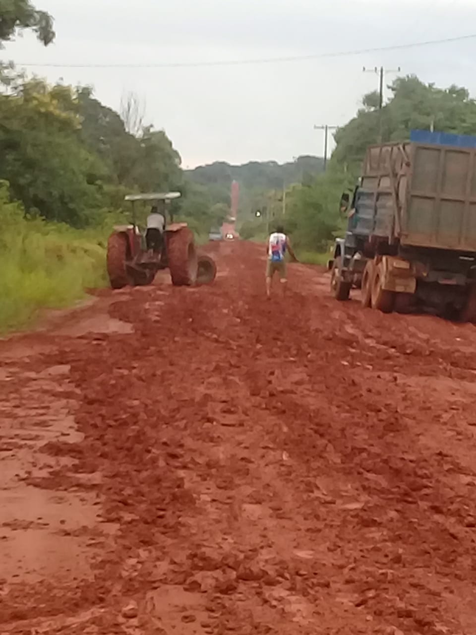 Intensas lluvias dejan caminos intransitables en Canindeyú