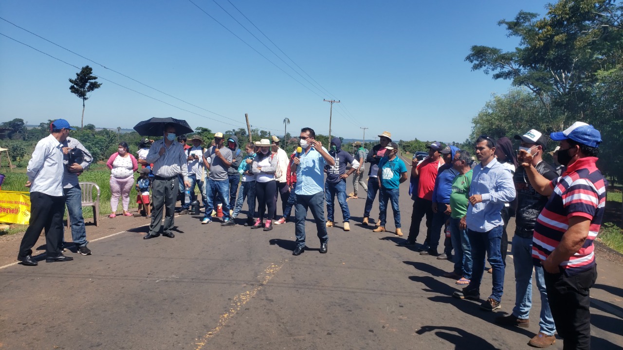 Festejan suspensión de desalojo en Maracaná