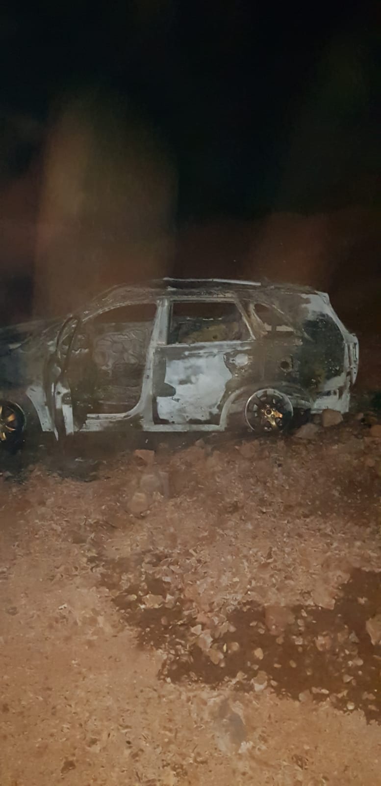 Conductor se salva de milagro de un percance rutero