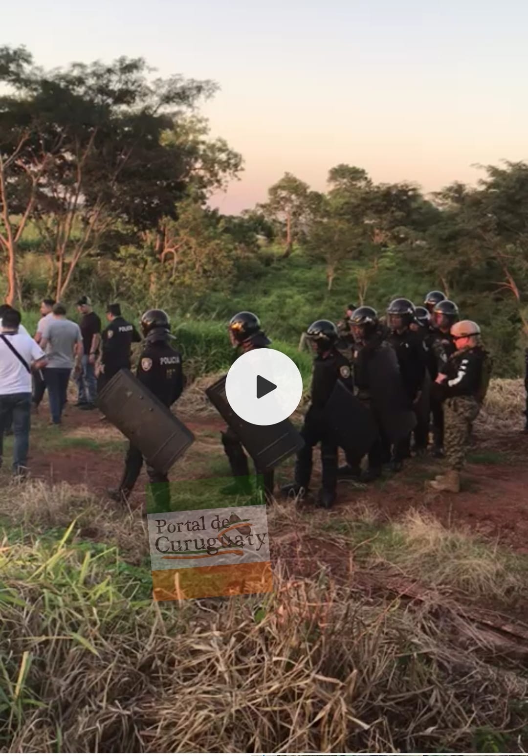 VÍDEO. Sintierras hacen retroceder a contingente policial y frustran desalojo en Canindeyú
