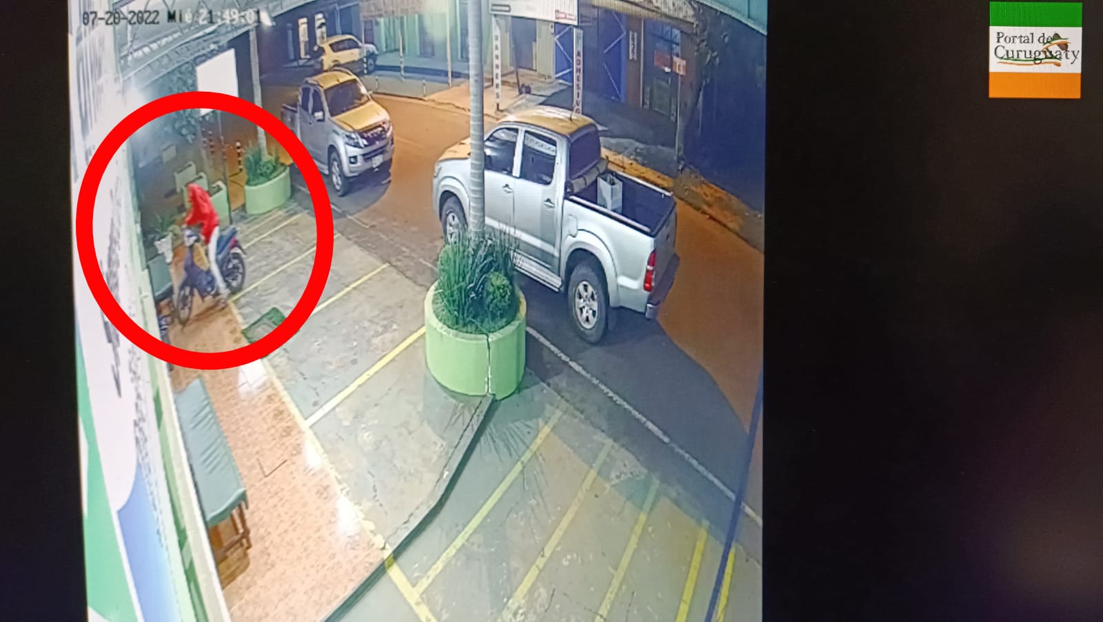 VÍDEO. Vea la secuencia del robo de una motocicleta del Consultorio San Ramón Curuguaty