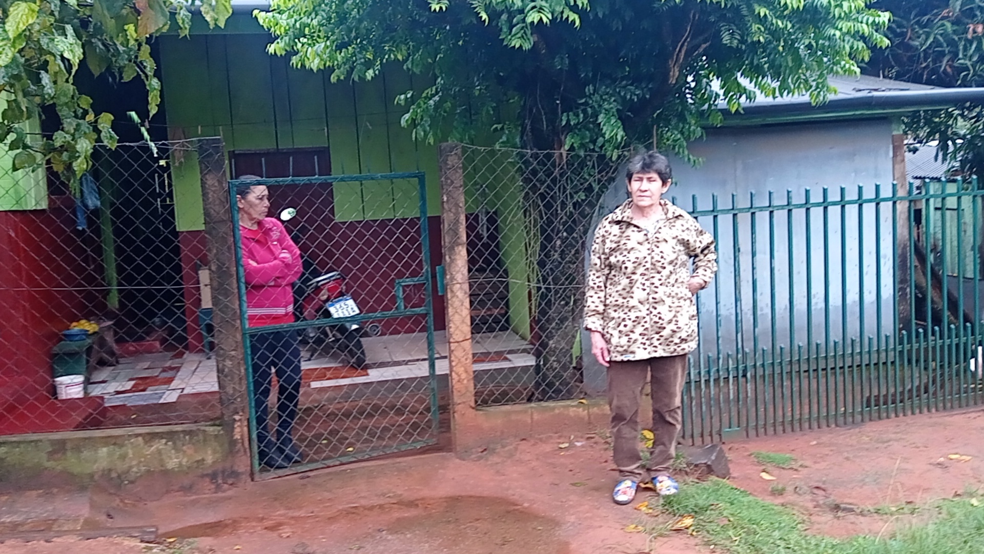 VÍDEO. Ladrones robaron 20 gallinas de una vecina en Curuguaty