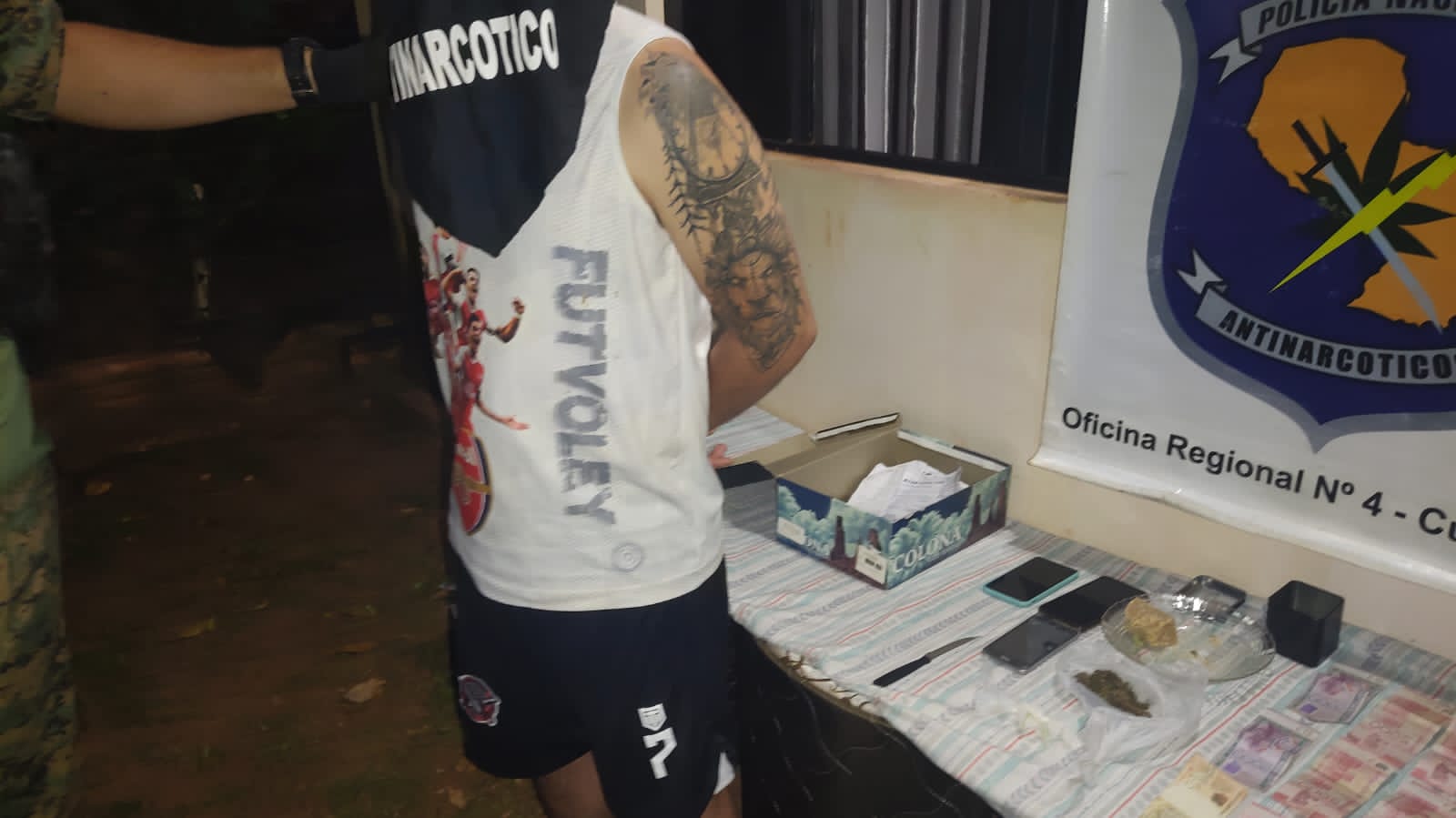 Allanamiento, detención de persona e incautación de cocaina en Curucuaty