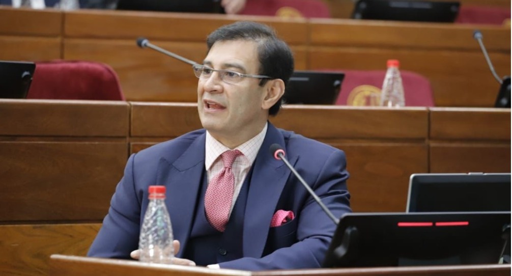 Silvio “Beto” Ovelar es electo como nuevo presidente del Senado