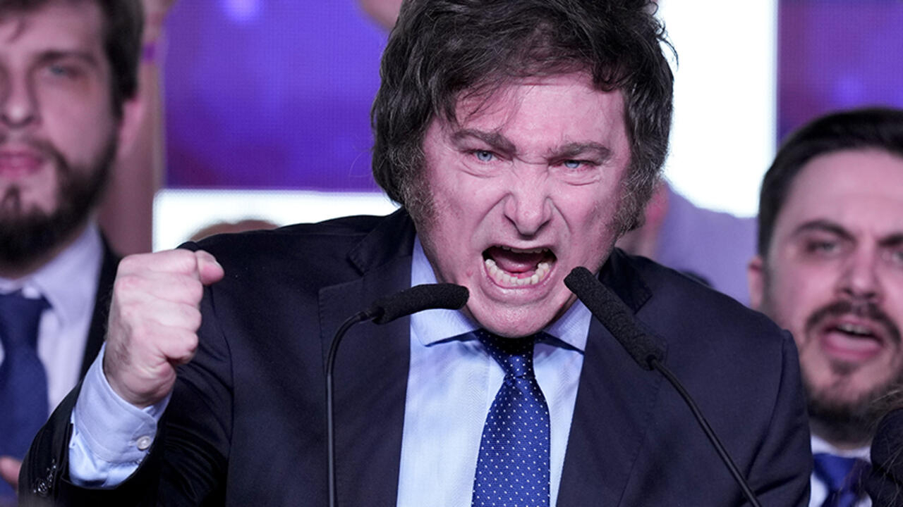 Paraguayos pagaran por atención en salud y estudios en Argentina si gana Milei