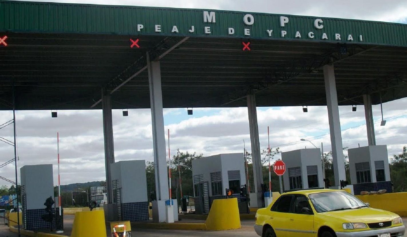 Bajan precio de peajes en Ypacaraí tras manifestación de camioneros