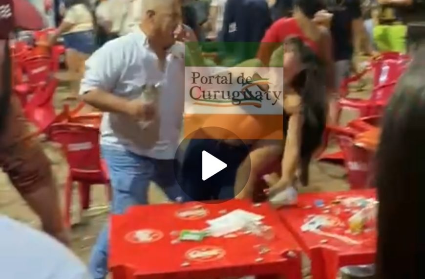 VÍDEO. Terrible agresión a una mujer en una estación de servicios