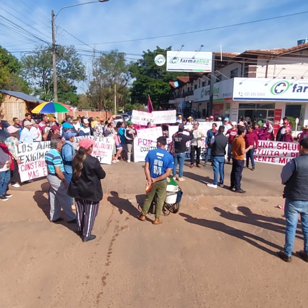 El pueblo demanda salud en el Hospital de Curuguaty