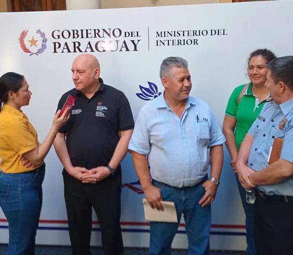 Gobierno solo convocó a dirigentes de la FNC para planificar seguridad durante manifestaciones