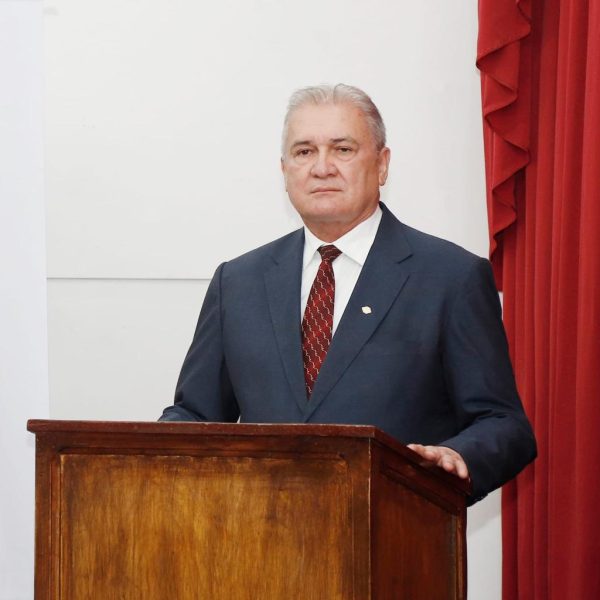 Acusan al fiscal General Emiliano Rolón por supuesto saqueo a la fiscalía