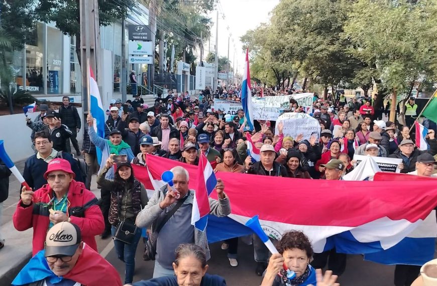Gobierno busca desalojar a los adultos mayores mediante un amparo que consideran inconstitucional