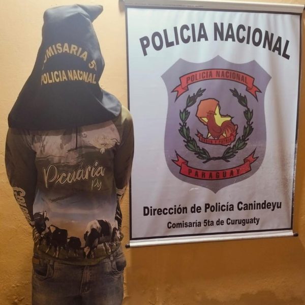 Joven de 18 años fue aprehendido tras presuntamente amenazar y maltratar a su abuela de 69 años