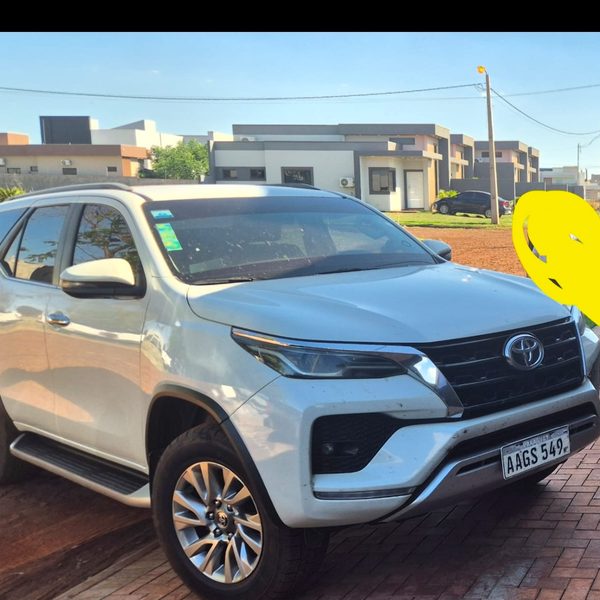 Roban una Toyota Fortuner durante la madrugada en Curuguaty