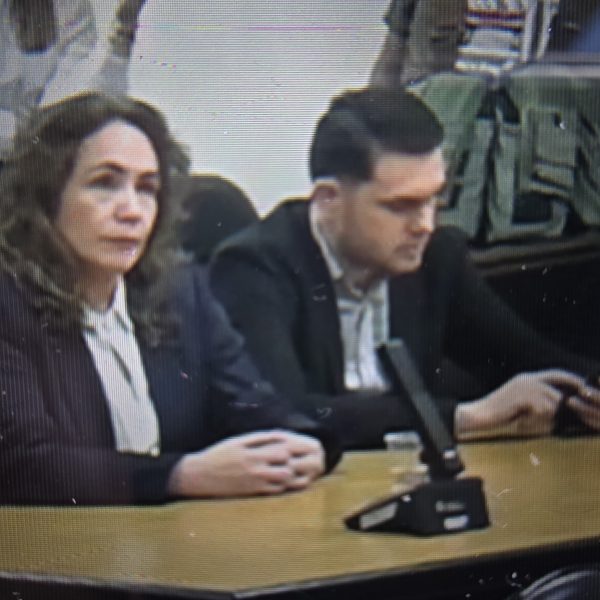 Condenan a Hernán Rivas a 8 años de cárcel por título falso de abogado