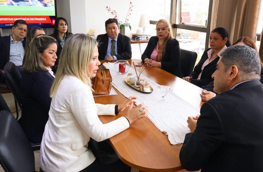 Contraloría inicia auditoria al programa de adultos mayores