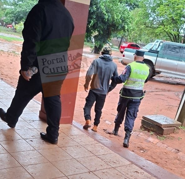 Quisieron votar con cédulas ajenas y fueron detenidos
